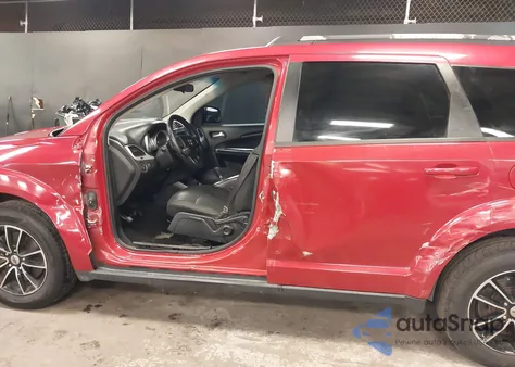 2018 Dodge Journey Se z USA, uszkodzony, nr VIN 3C4PDCAB5JT381904